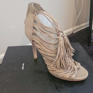 Dolce Vita Carrie heel